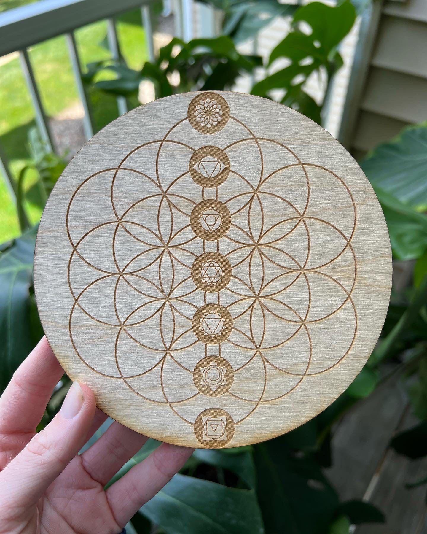 Flower of Life 7 Chakras Crystal Grid | 6"